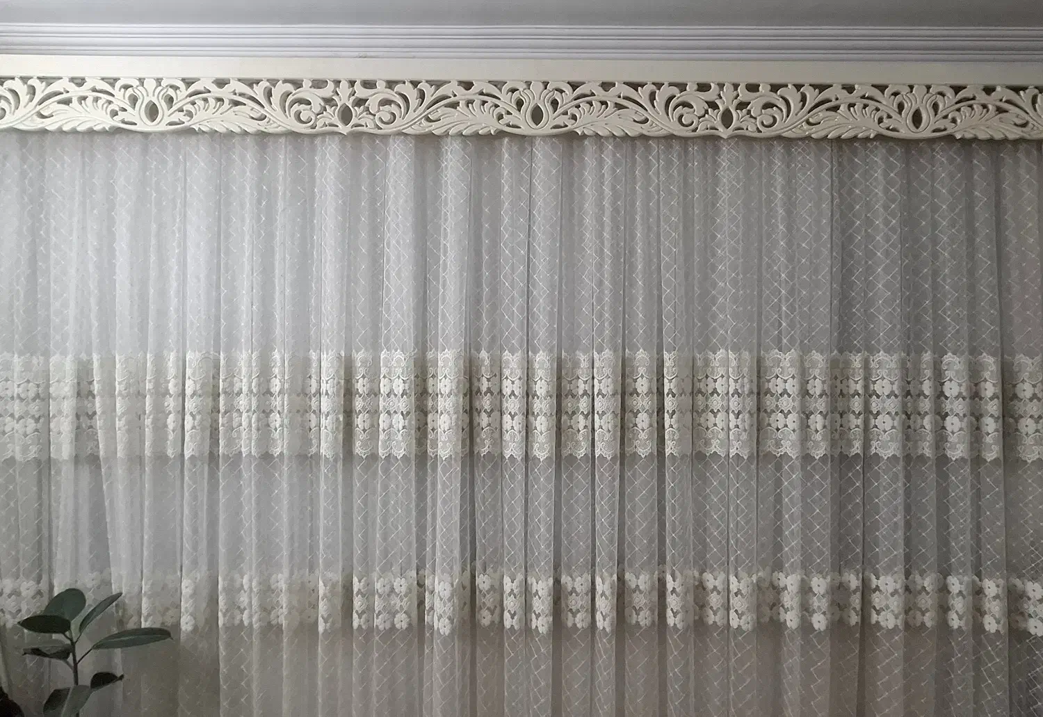 پرده به همراه کتیبه و متعلقات|پرده، رانر، رومیزی|آمل, |دیوار