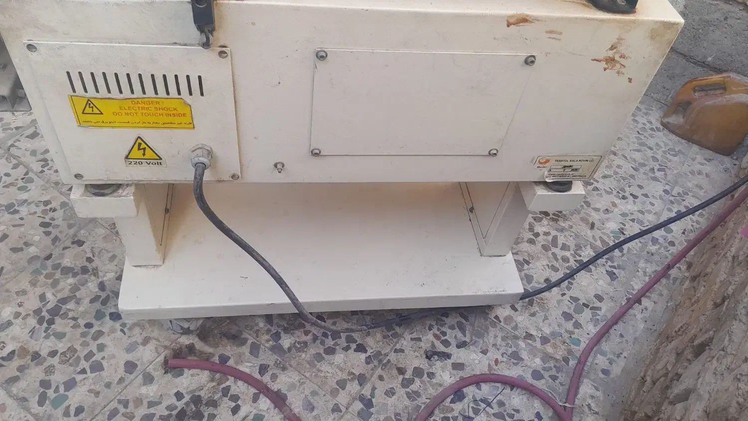 شیرینگ نادی پک شرینگ کابینتی وکیوم بسته بندی شرینک|ماشین‌آلات صنعتی|خمینی‌شهر, |دیوار