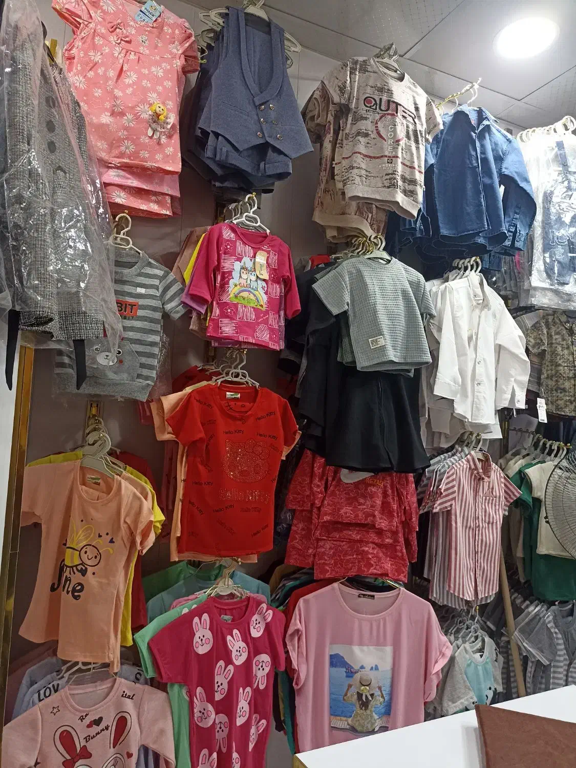 لباس بچگانه|کفش و لباس بچه|زابل, |دیوار