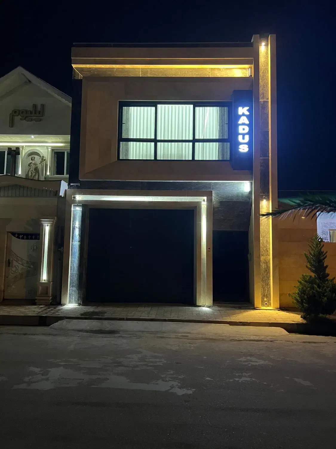 ویلا ویو دریا تازه ساخت|اجارهٔ کوتاهمدت ویلا و باغ|بندر انزلی, اطبا|دیوار