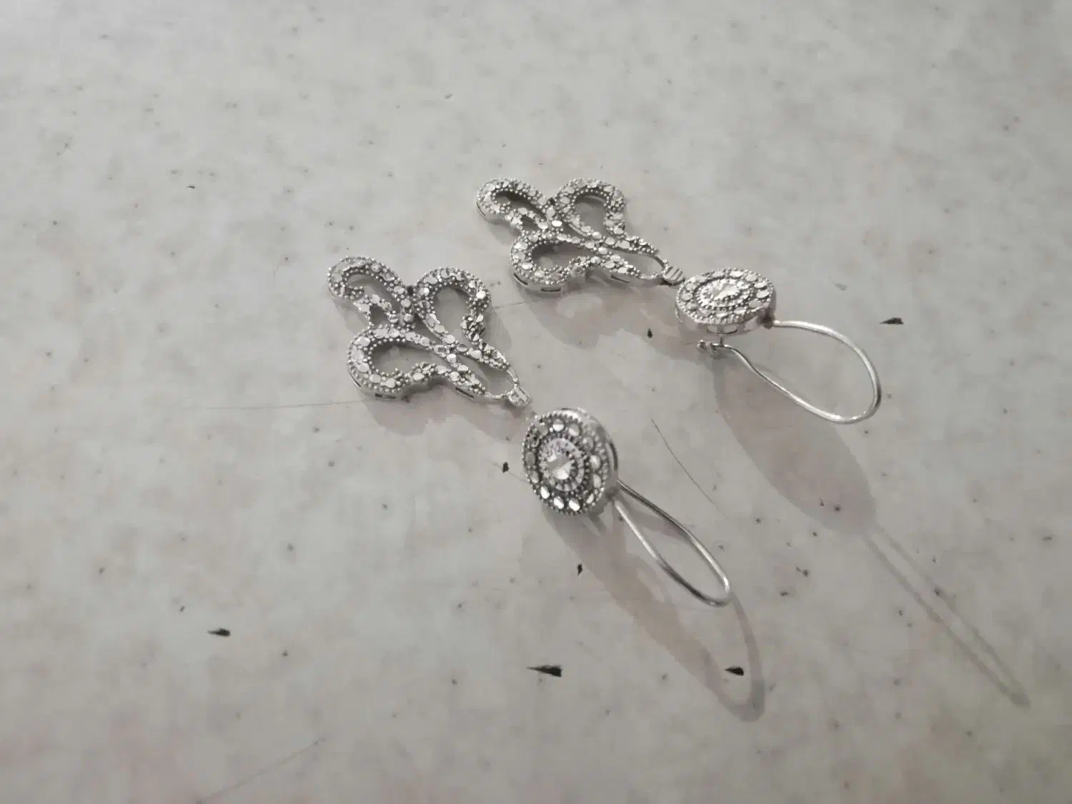 النگو و گوشواره( طلا سفید)|جواهرات|بیرجند, |دیوار