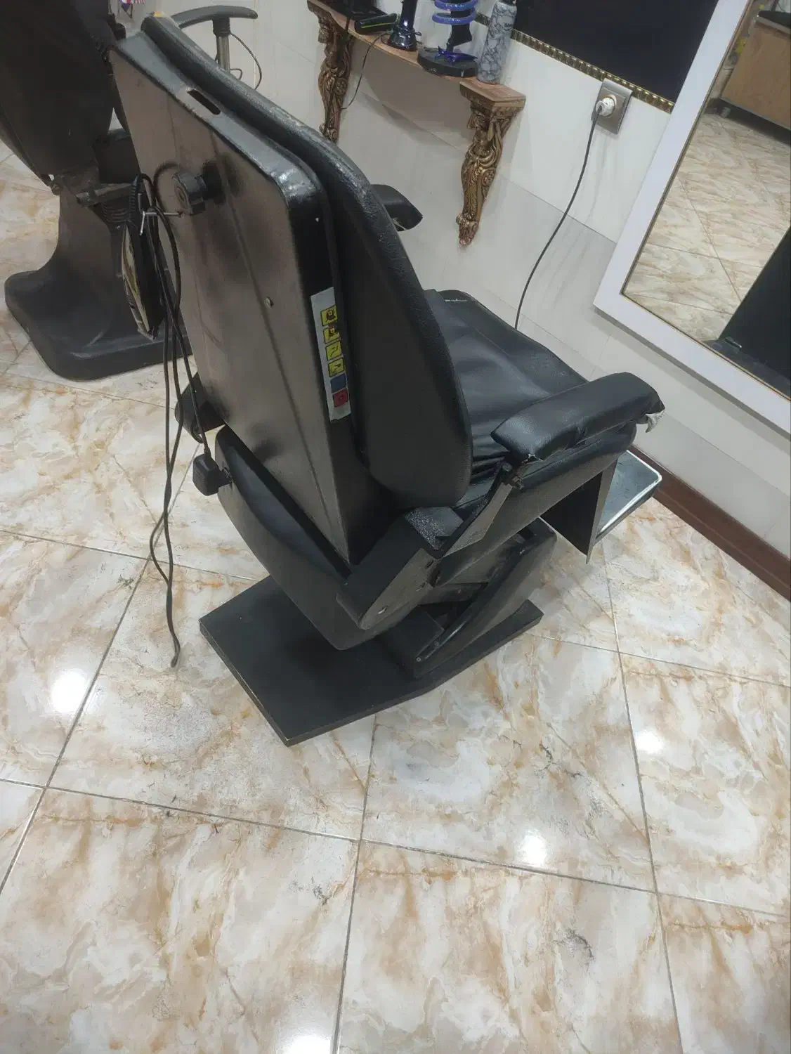 صندلی اصلاح|آرایشگاه و سالنهای زیبایی|قرچک, مهدیه|دیوار