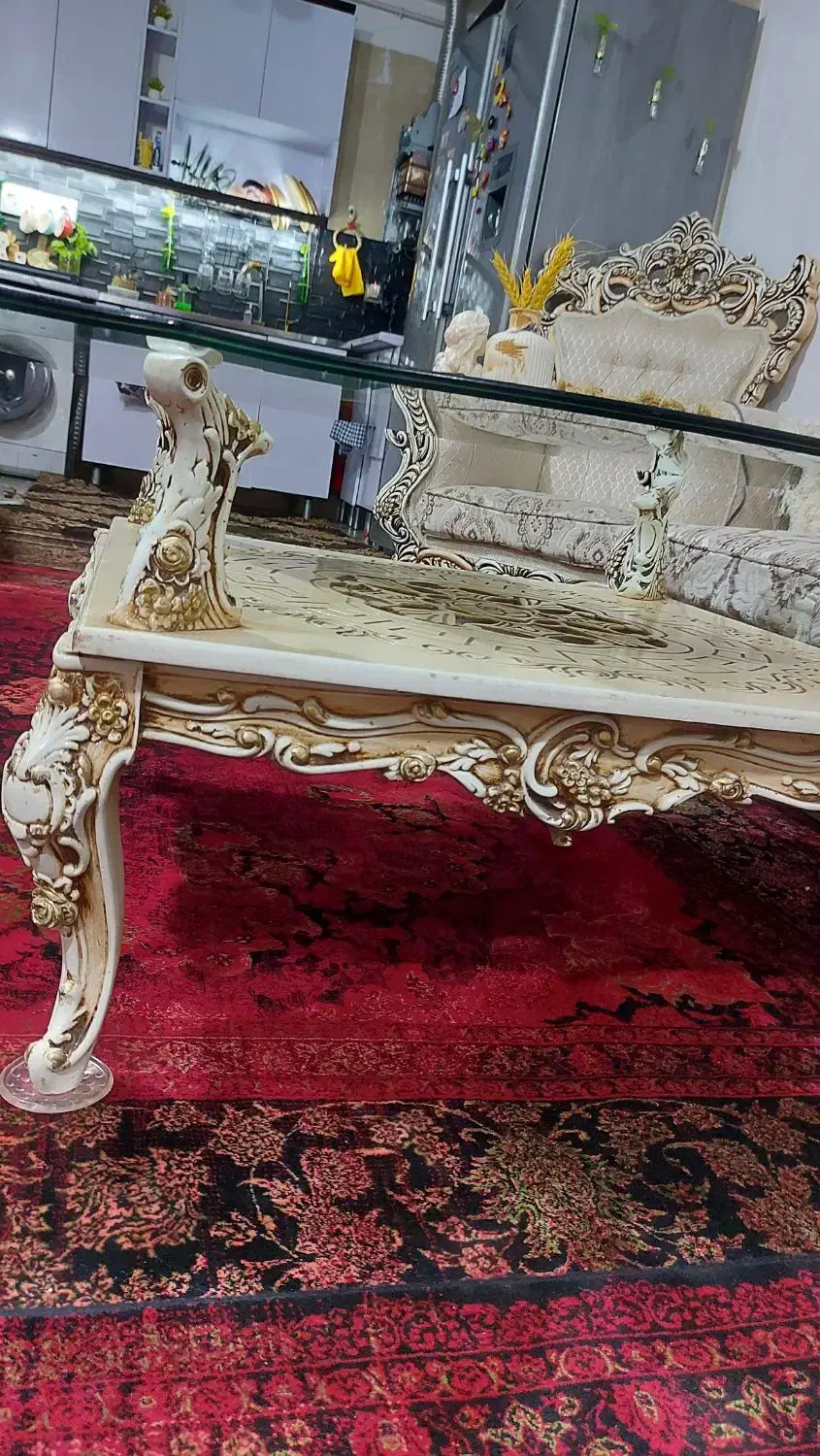 میز جلو مبلی سلطنتی|مبلمان خانگی و میز عسلی|زاهدان, |دیوار