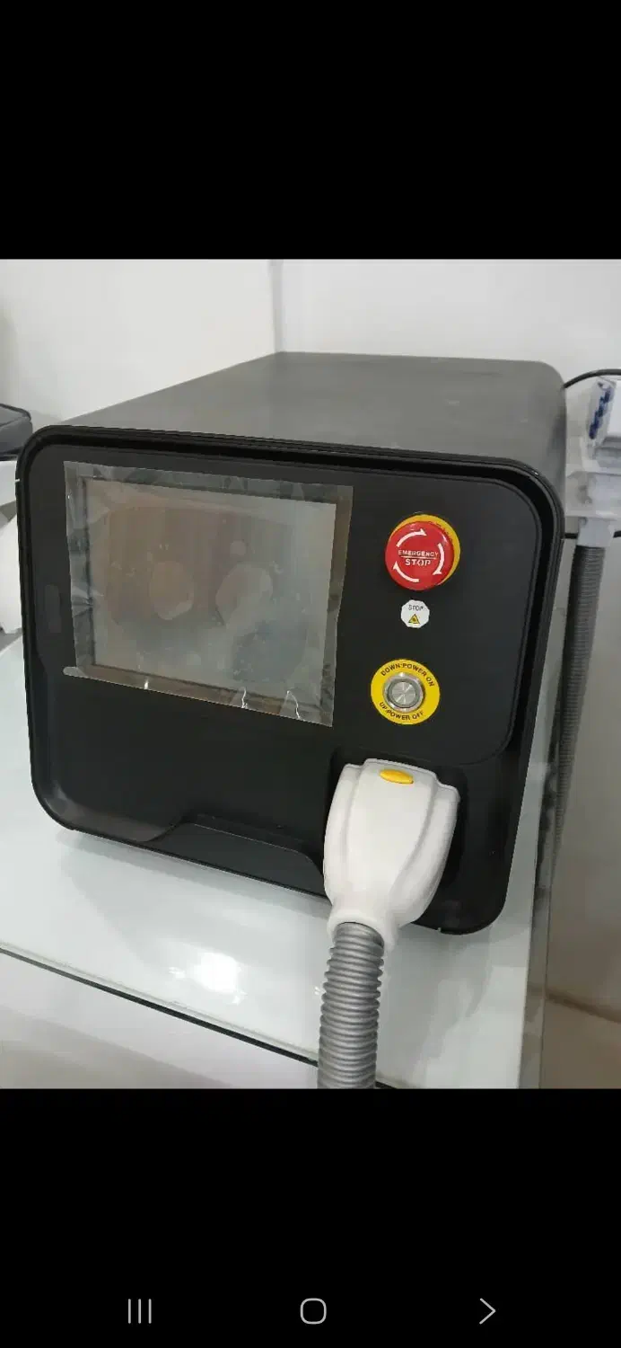 دستگاه پرقدرت لیزر برای پاک کردن تتو ابرو و بدن|خدمات آرایشگری و زیبایی|ازنا, |دیوار