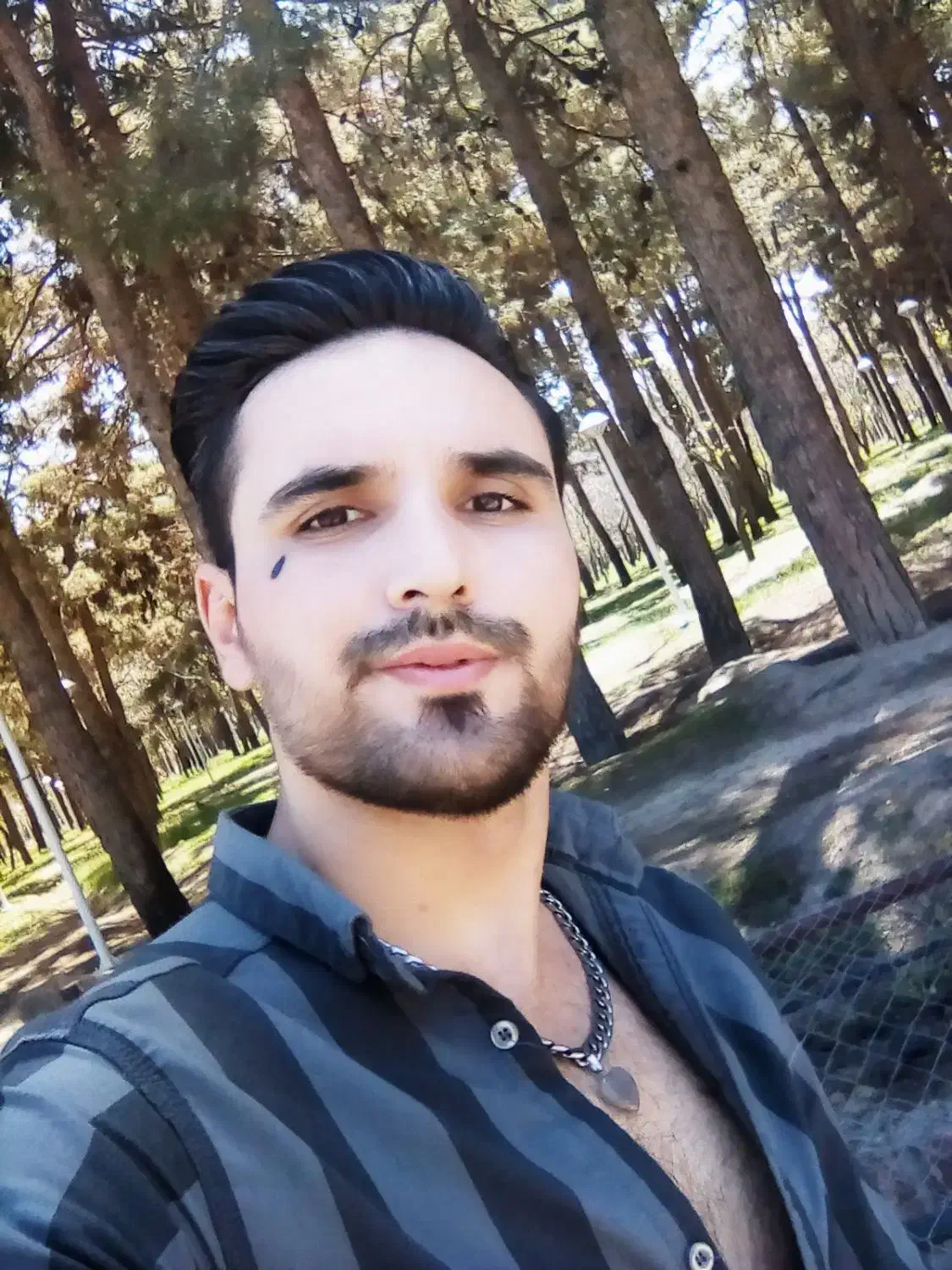 نظافت منزل راپله و پارکینگ و اداری جات با۷سال کار|خدمات نظافت|مشهد, کوی المهدی|دیوار