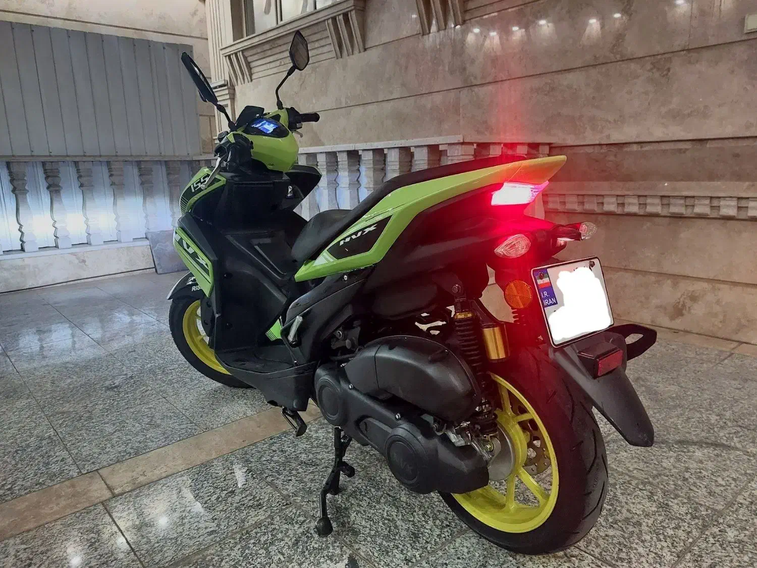 nvx 155|موتورسیکلت|قم, انصار‌الحسین|دیوار