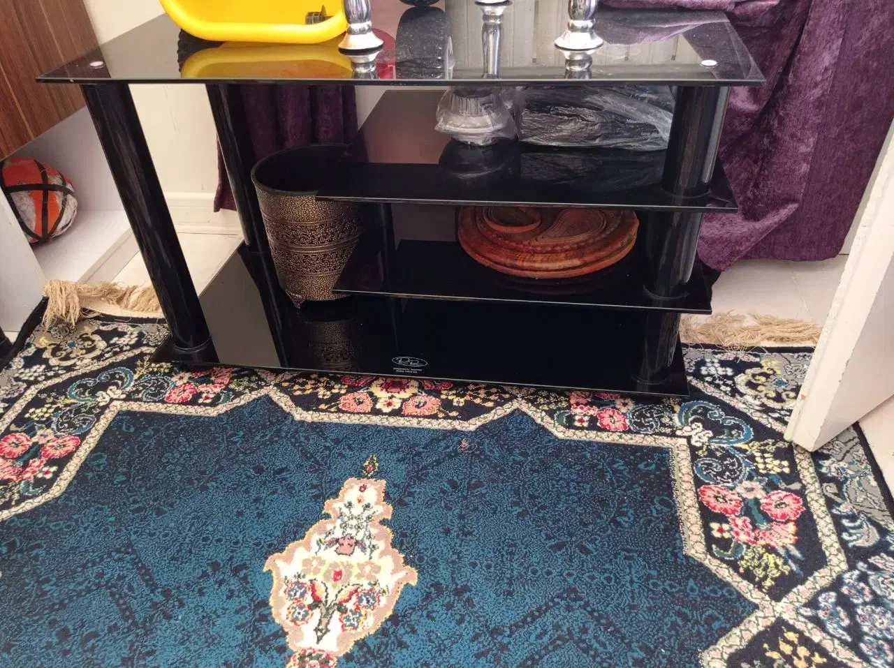 وسیله|میز و صندلی غذاخوری|پرند, فاز ۴|دیوار