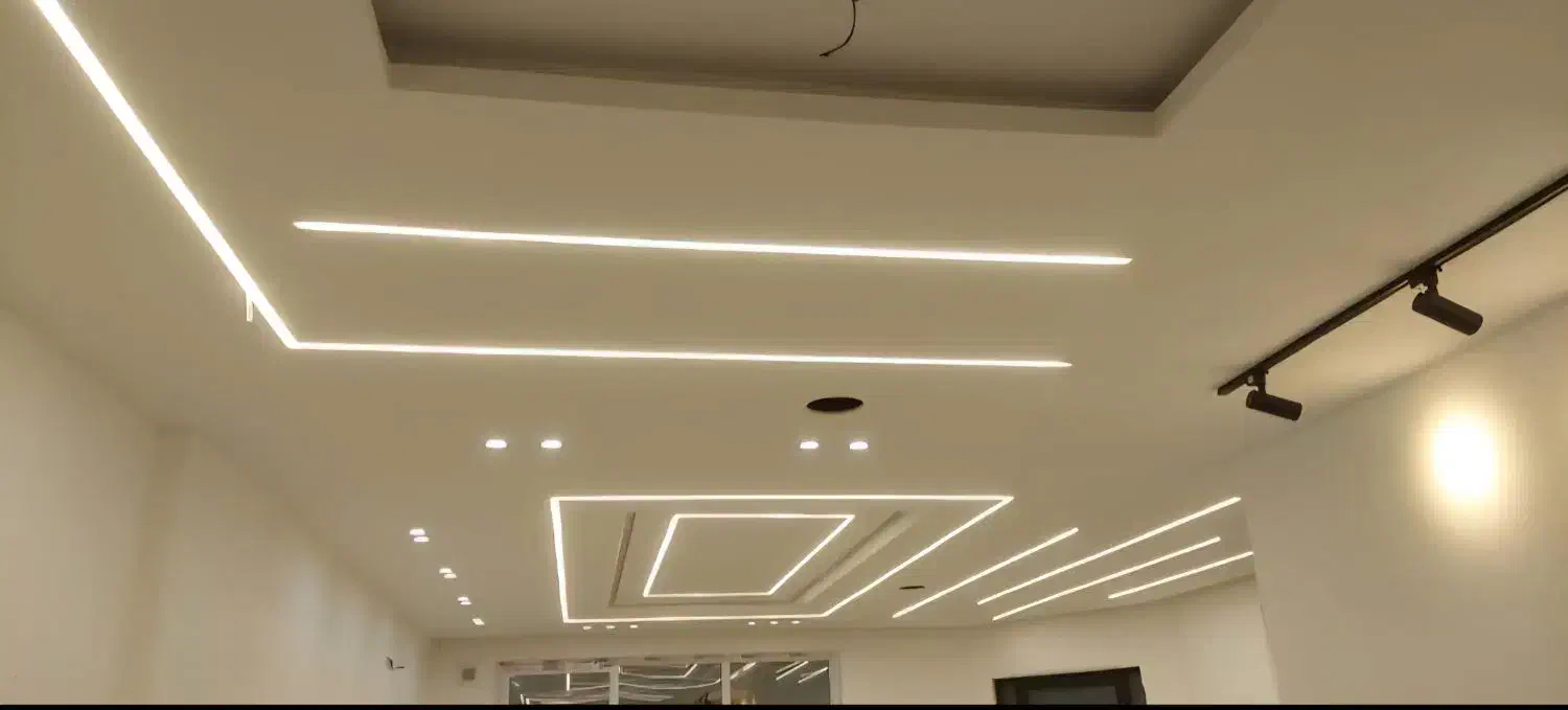 برقکار ساختمان نصاب دوربین دزدگیر پنل خورشیدی|خدمات پیشه و مهارت|جم, |دیوار