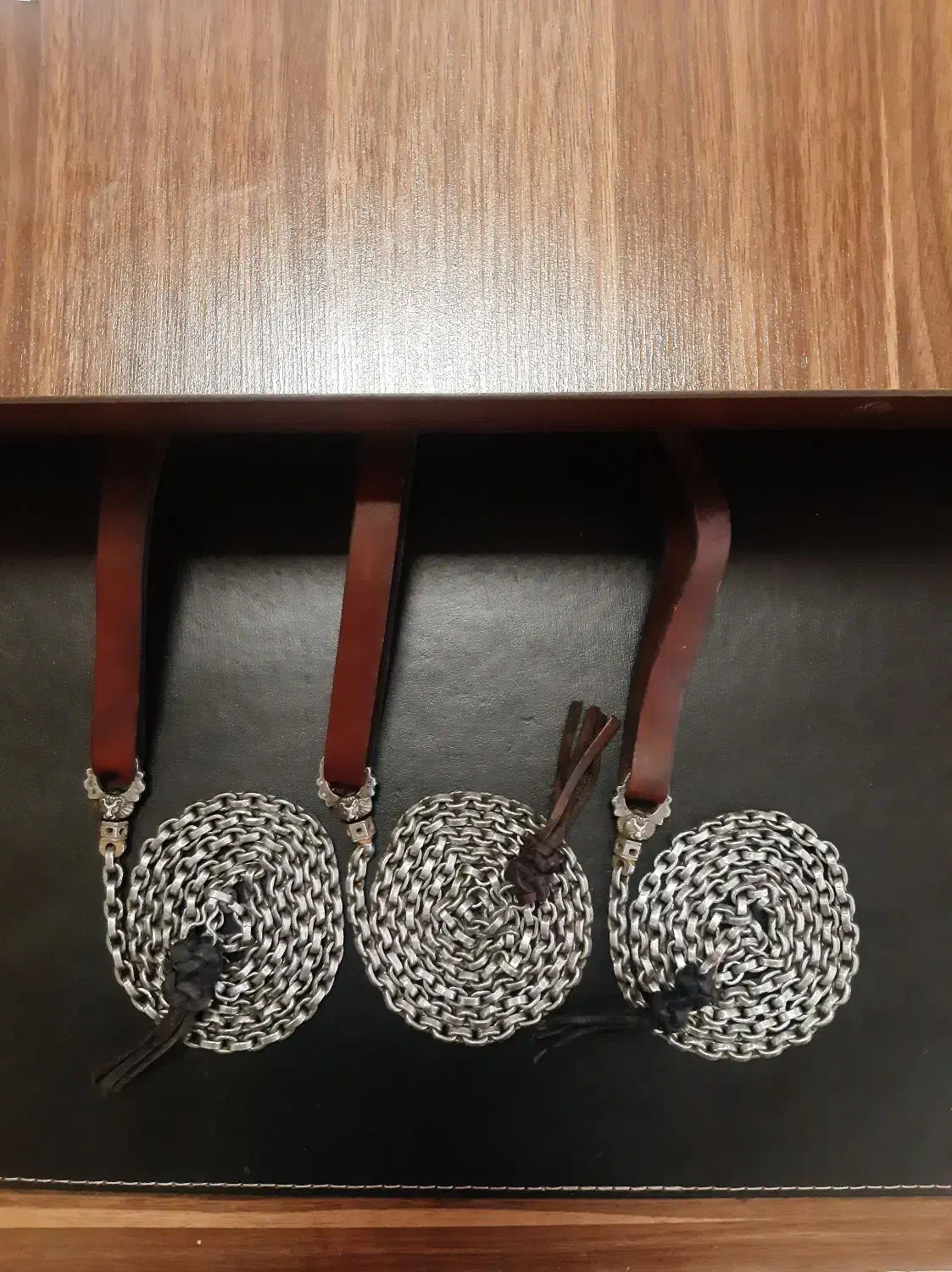 زنجیر یزدی|کلکسیون اشیاء عتیقه|شیراز, معالی‌آباد|دیوار