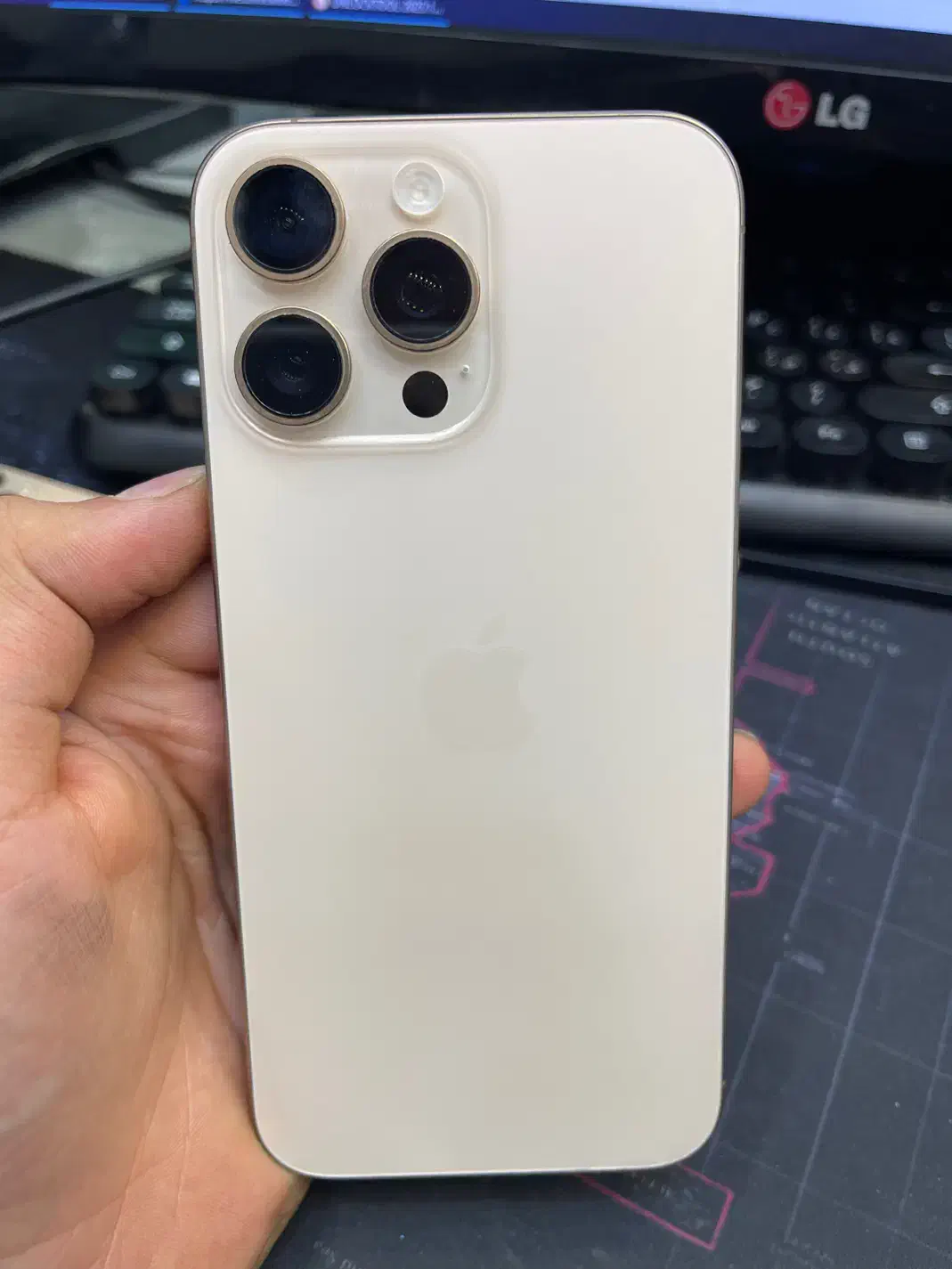 16 promax 256 zaa 98%|موبایل|تهران, نارمک|دیوار