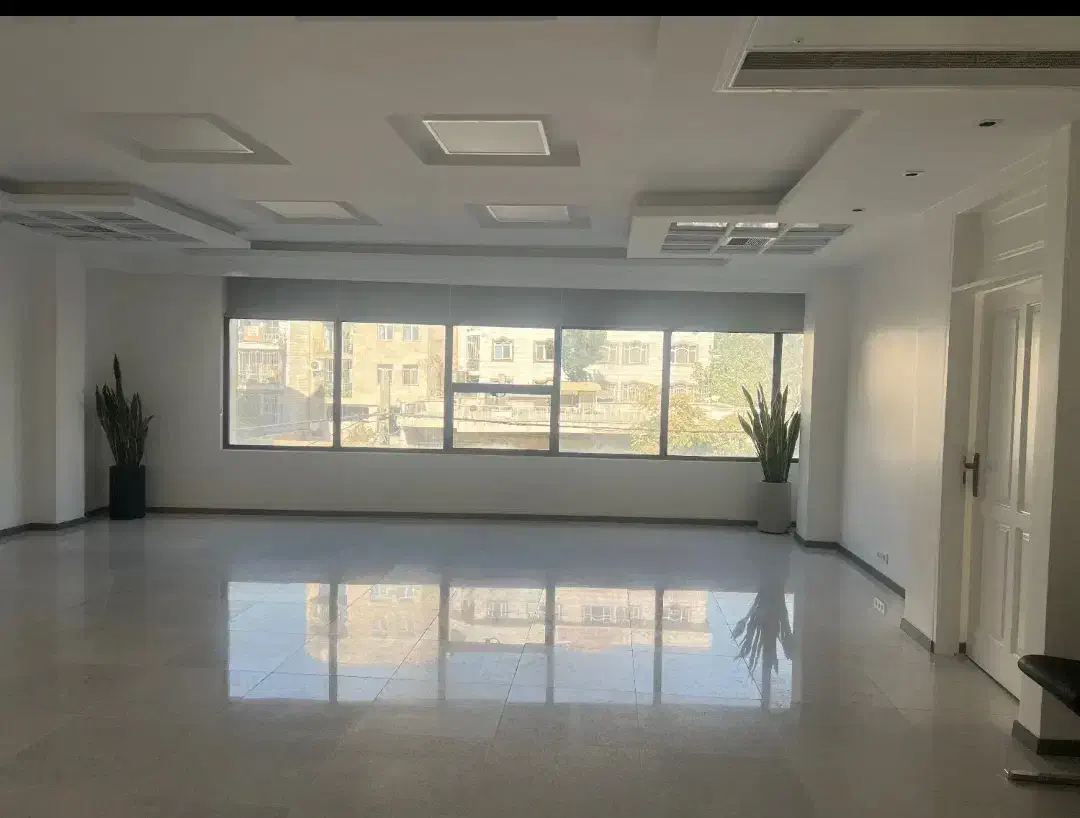 175 متری 3 خواب/ کلید نخورده/2 پارکینگ