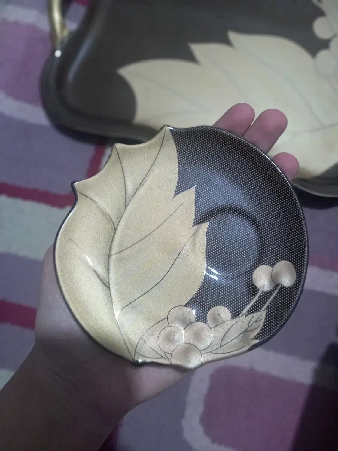 سرویس|ظروف سرو و پذیرایی|هشتگرد, هشتگرد قدیم|دیوار