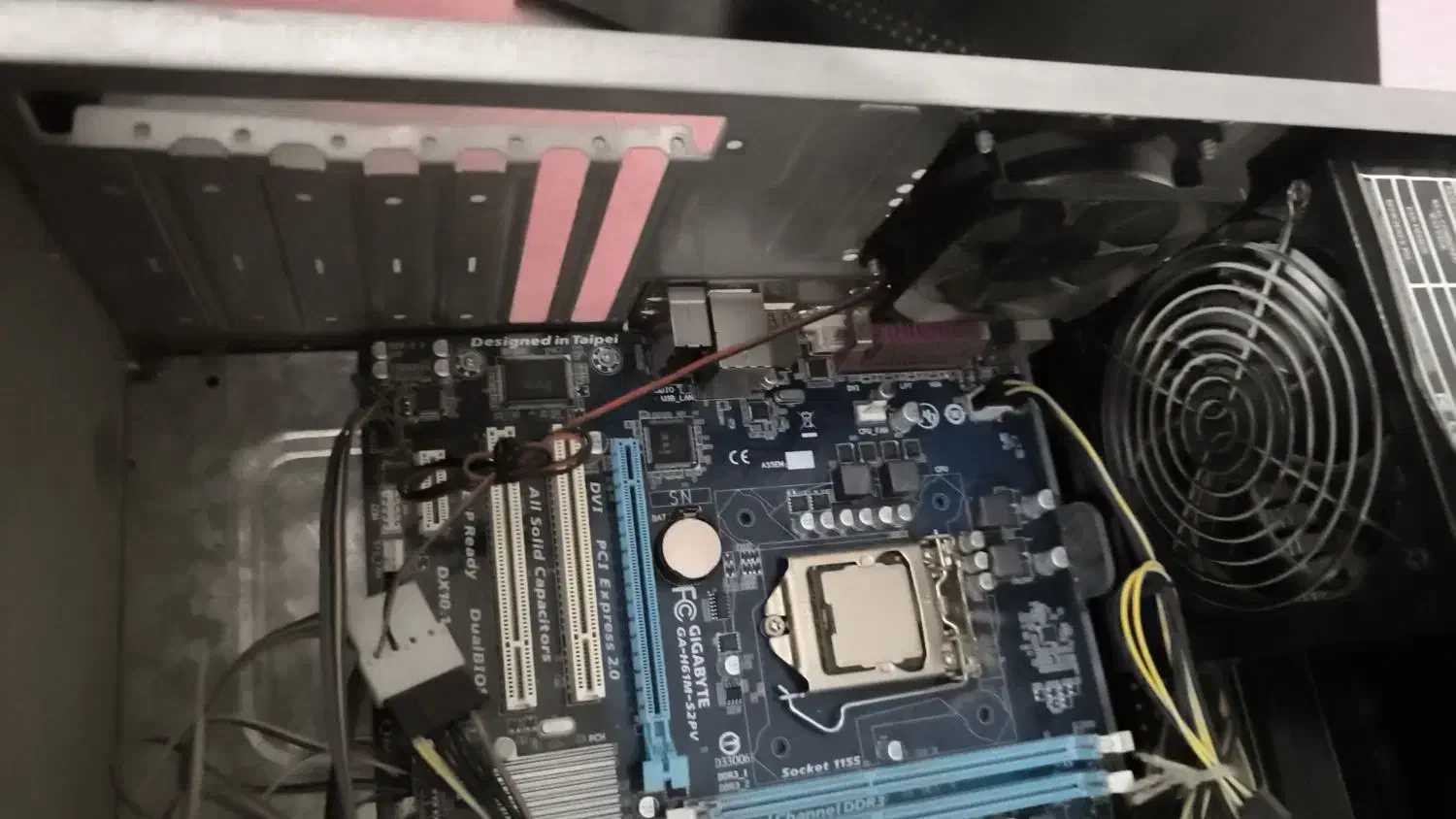 کامپیوتر خانگی|رایانه رومیزی|اهواز, کوی باهنر|دیوار