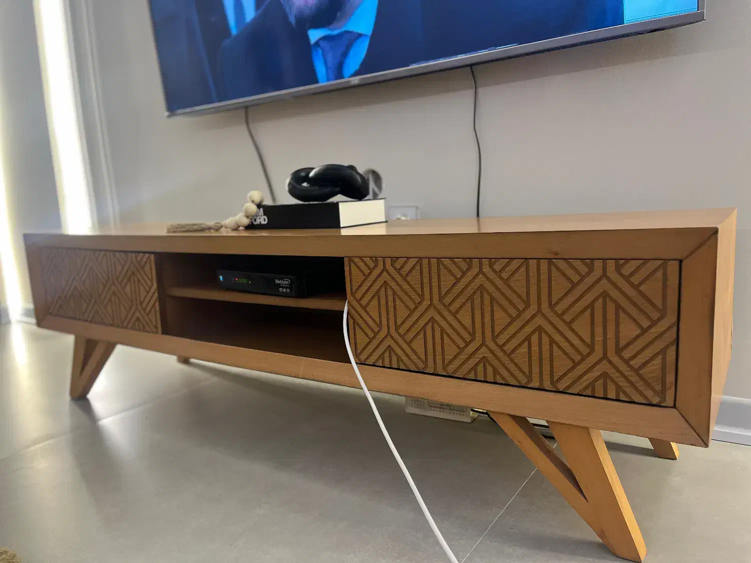 میز تلویزیون|میز تلویزیون|پردیس, فاز ۸|دیوار