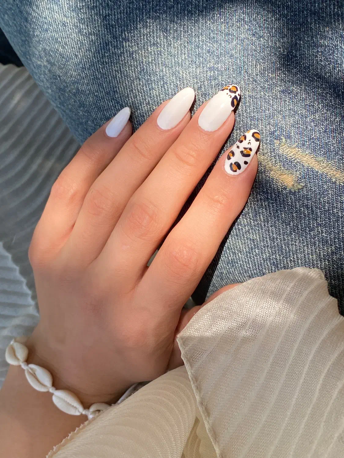 ترمیم ناخن ۲۲۰ تومن|خدمات آرایشگری و زیبایی|ملایر, |دیوار