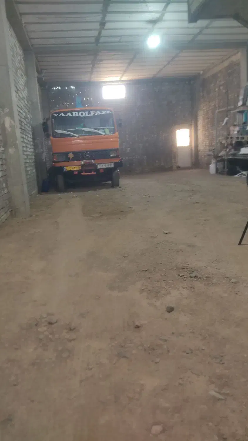 انبار|اجارهٔ مغازه و غرفه|قم, ولیعصر|دیوار