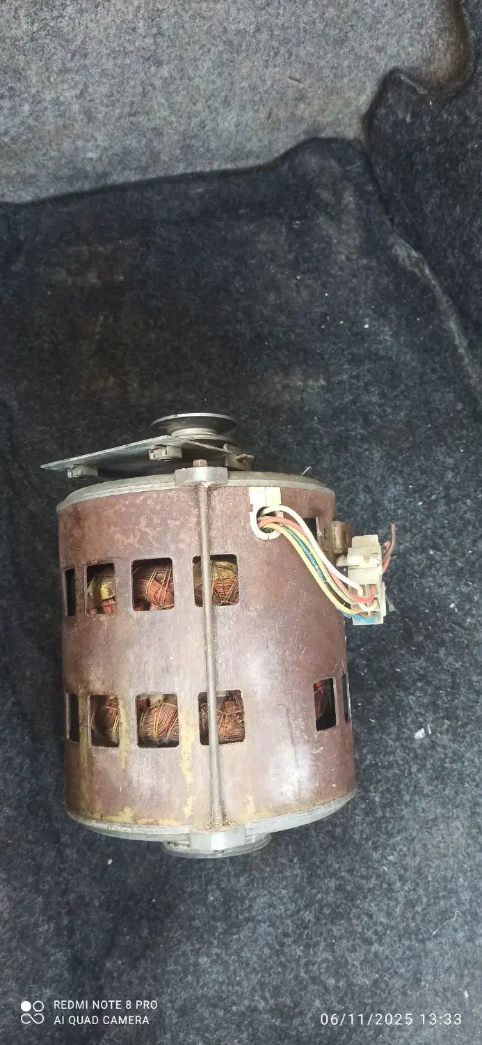 دینام اصل اسپانیا خالص مس پول آرمیچرش نیست|ماشین‌آلات صنعتی|ایواوغلی, |دیوار