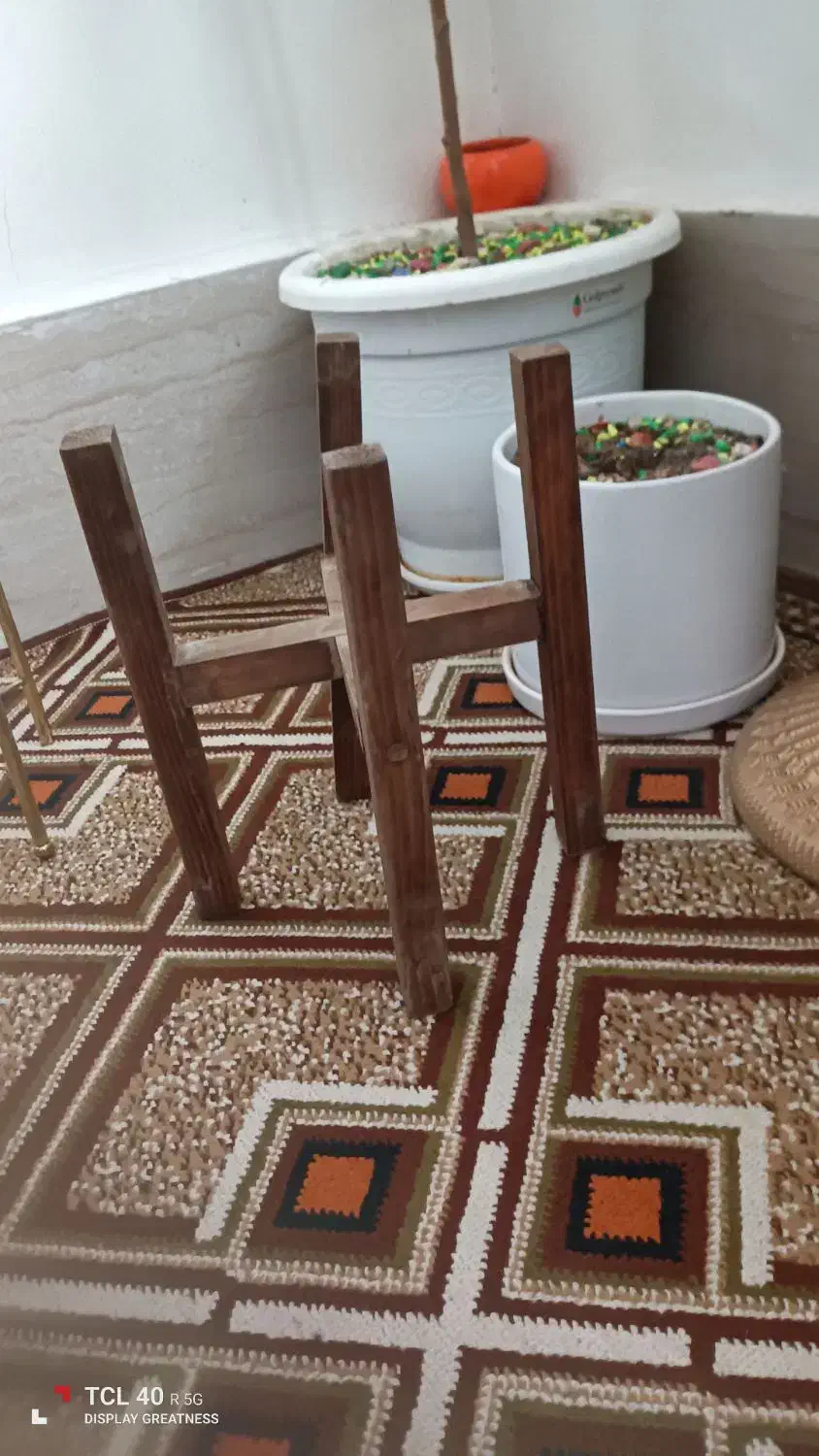 زیر گلدانی|صندلی و نیمکت|زنجان, |دیوار