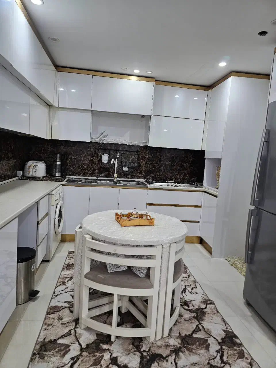 اجاره دوزانه|اجارهٔ کوتاهمدت ویلا و باغ|خشکبیجار, |دیوار