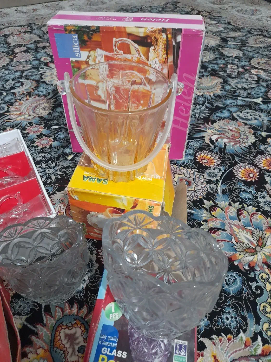 مقداری وسایل آشپزخونه نو با کارتن بفروش میرسه|ظروف سرو و پذیرایی|مینودشت, |دیوار