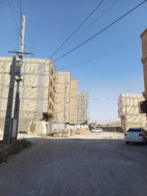 شهرک میانرودآپارتمان پیش فروش طلاییه اسانسور۱۰۵متر|پیش‌فروش املاک|شیراز, شهرک مدرس|دیوار