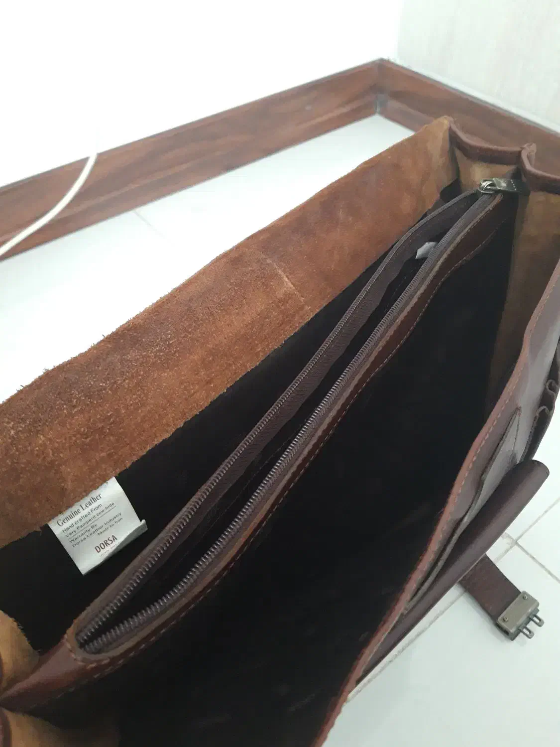 کیف چرمی مردانه|کیف، کفش، کمربند|ری, جوانمرد قصاب|دیوار