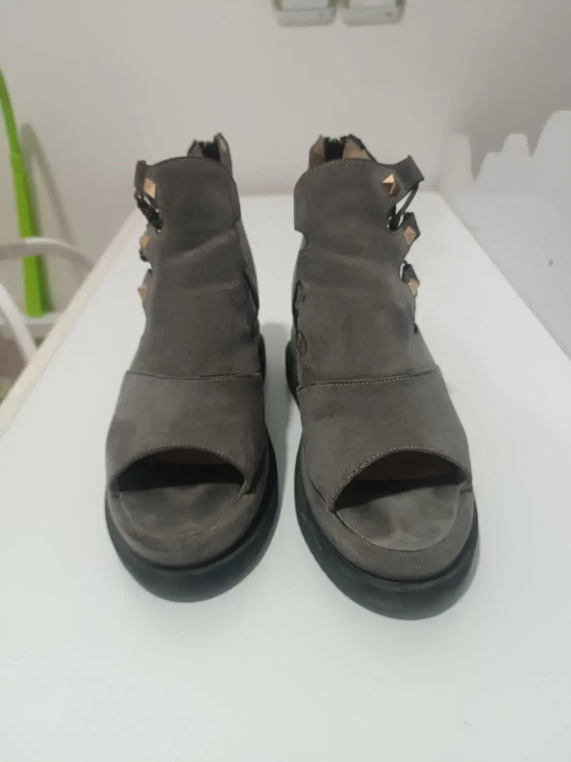 کفش|کیف، کفش، کمربند|قم, ولیعصر|دیوار