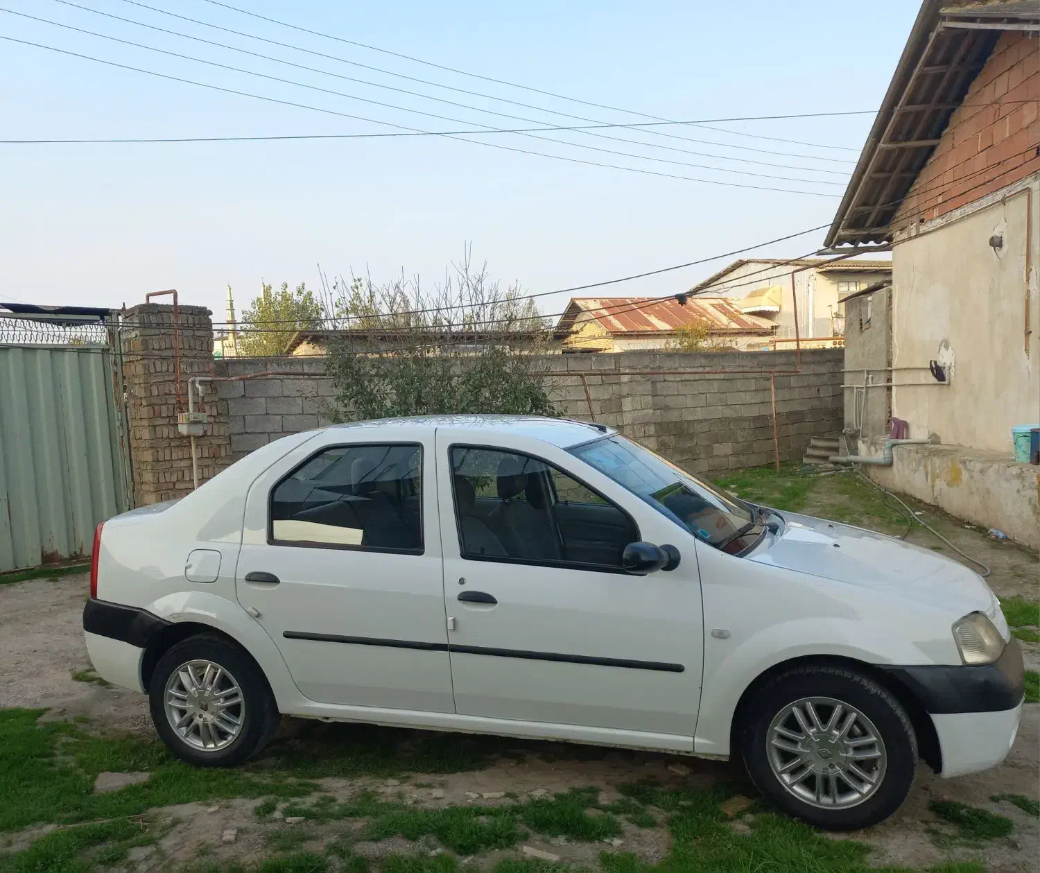 رنو تندر ۹۰ E2 لوگان مدل ۹۶ تمیز|خودرو سواری و وانت|ساری, |دیوار