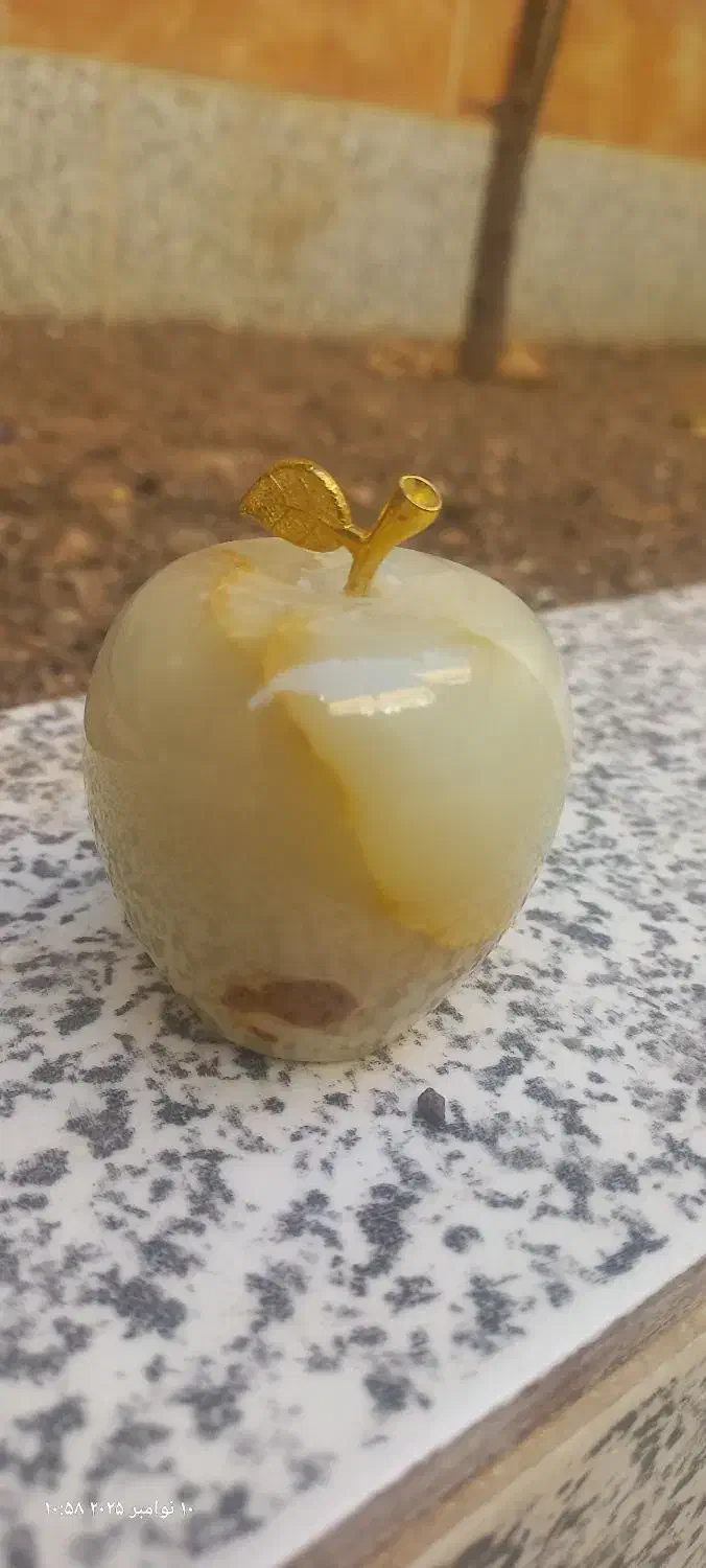 سیب سنگی مرمر|مجسمه، تندیس، ماکت|قم, بنیاد|دیوار