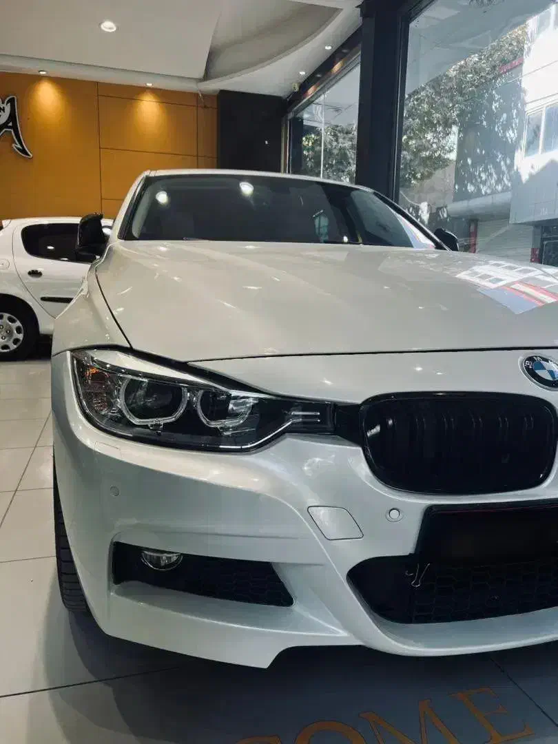 Bmwلاکچری ۲۰۱۴ بدون کلید درحد|خودرو سواری و وانت|مشهد, کوشش|دیوار