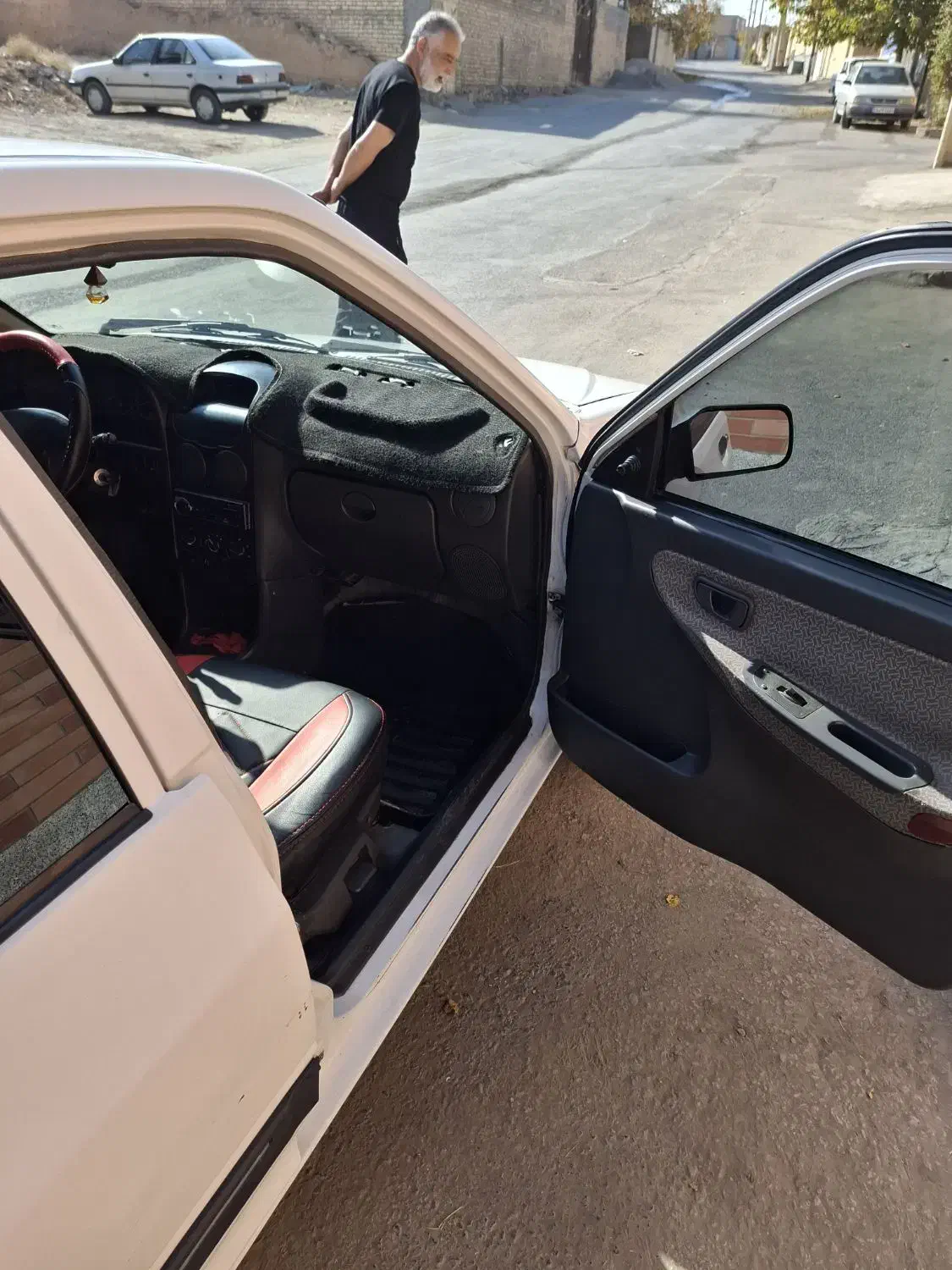 پراید ۱۴۱ رنگ سفید بدون رنگ شاسی عقب و جلو پلمپ|خودرو سواری و وانت|فولادشهر, زاینده رود|دیوار