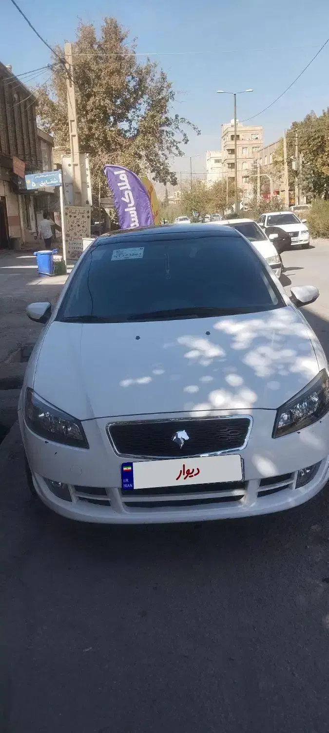 رانا پلاس پاناروما ۴۰۱|خودرو سواری و وانت|خرمآباد, |دیوار