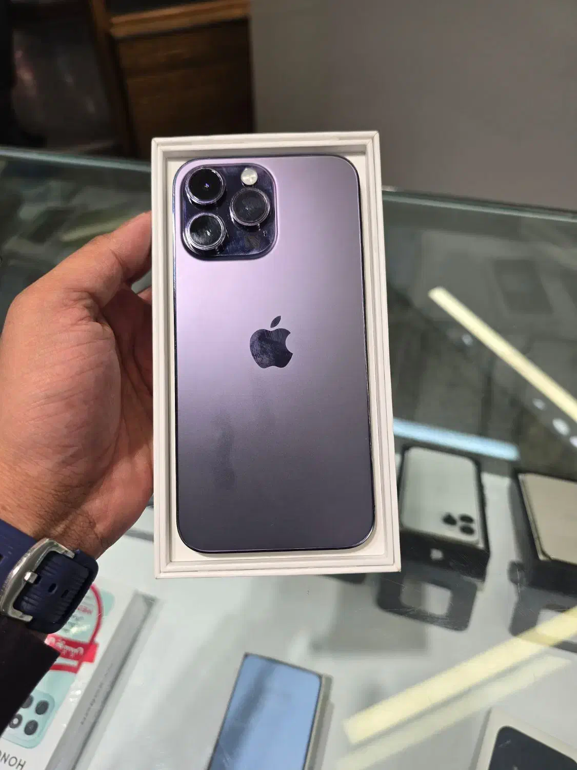 ۱۴ pro max|موبایل|یزد, |دیوار