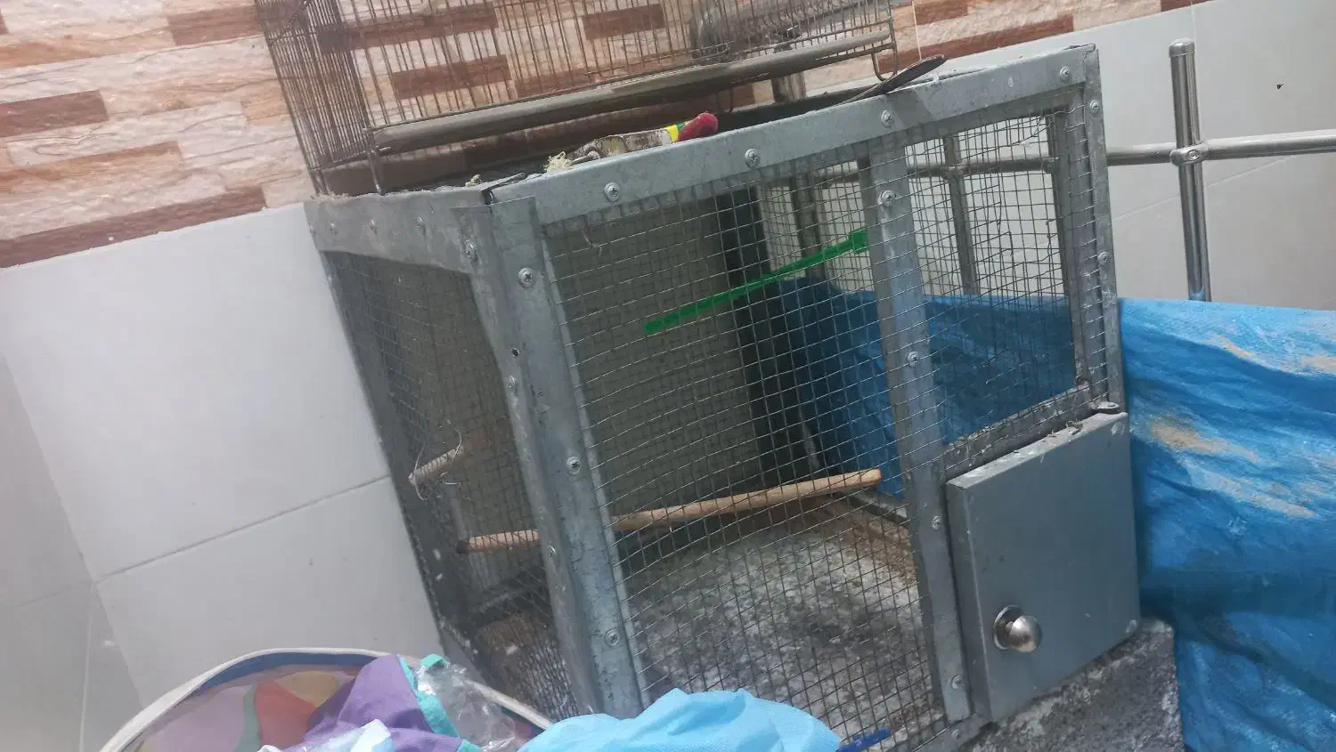 قفس بزرگ|لوازم جانبی حیوانات|شیراز, شهرک بهار|دیوار