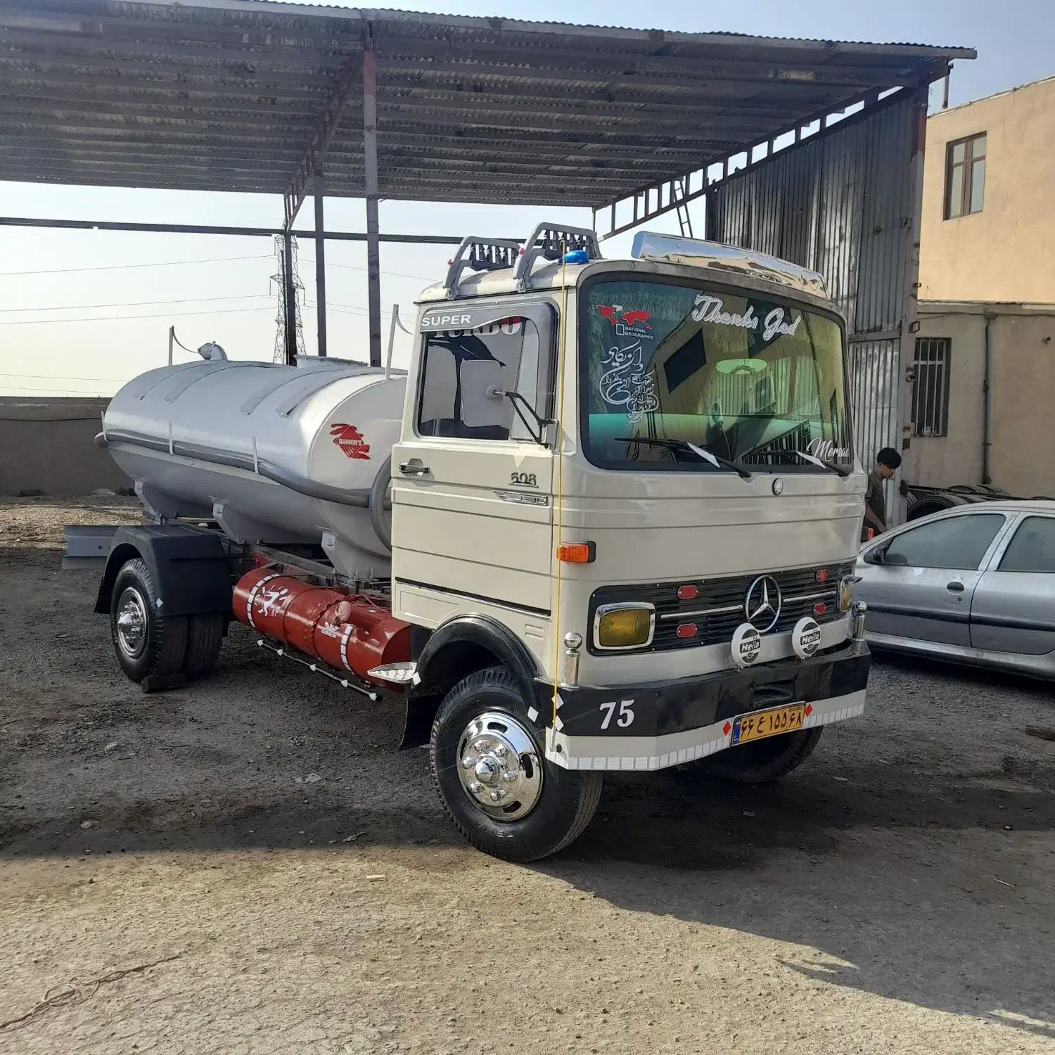 خاور۶۰۸ مدل۱۳۷۵فاضلابی|خودرو سنگین|خاوران, |دیوار