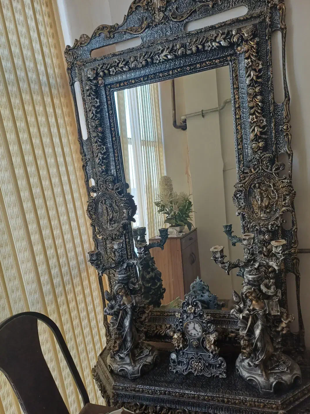 اینه و شمعدان|آینه|آذرشهر, |دیوار