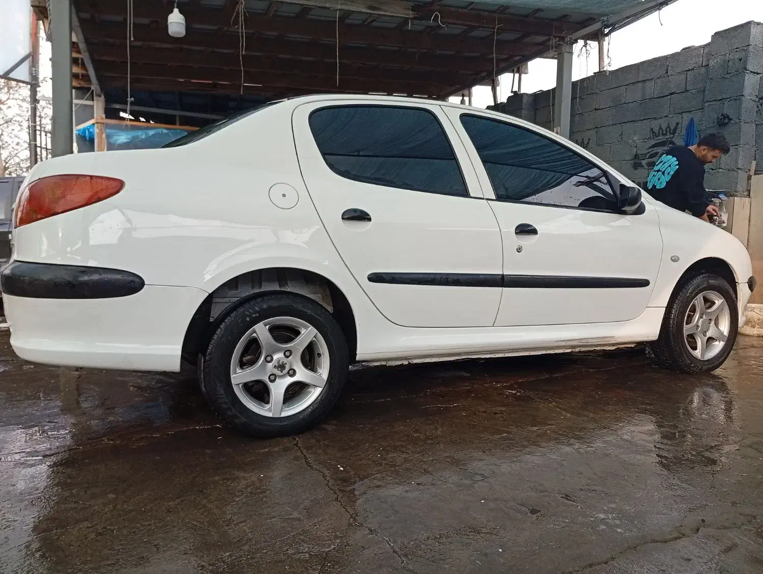 206 SD مدل 93 TU5سفید بیرنگ|خودرو سواری و وانت|رشت, حومه رشت|دیوار