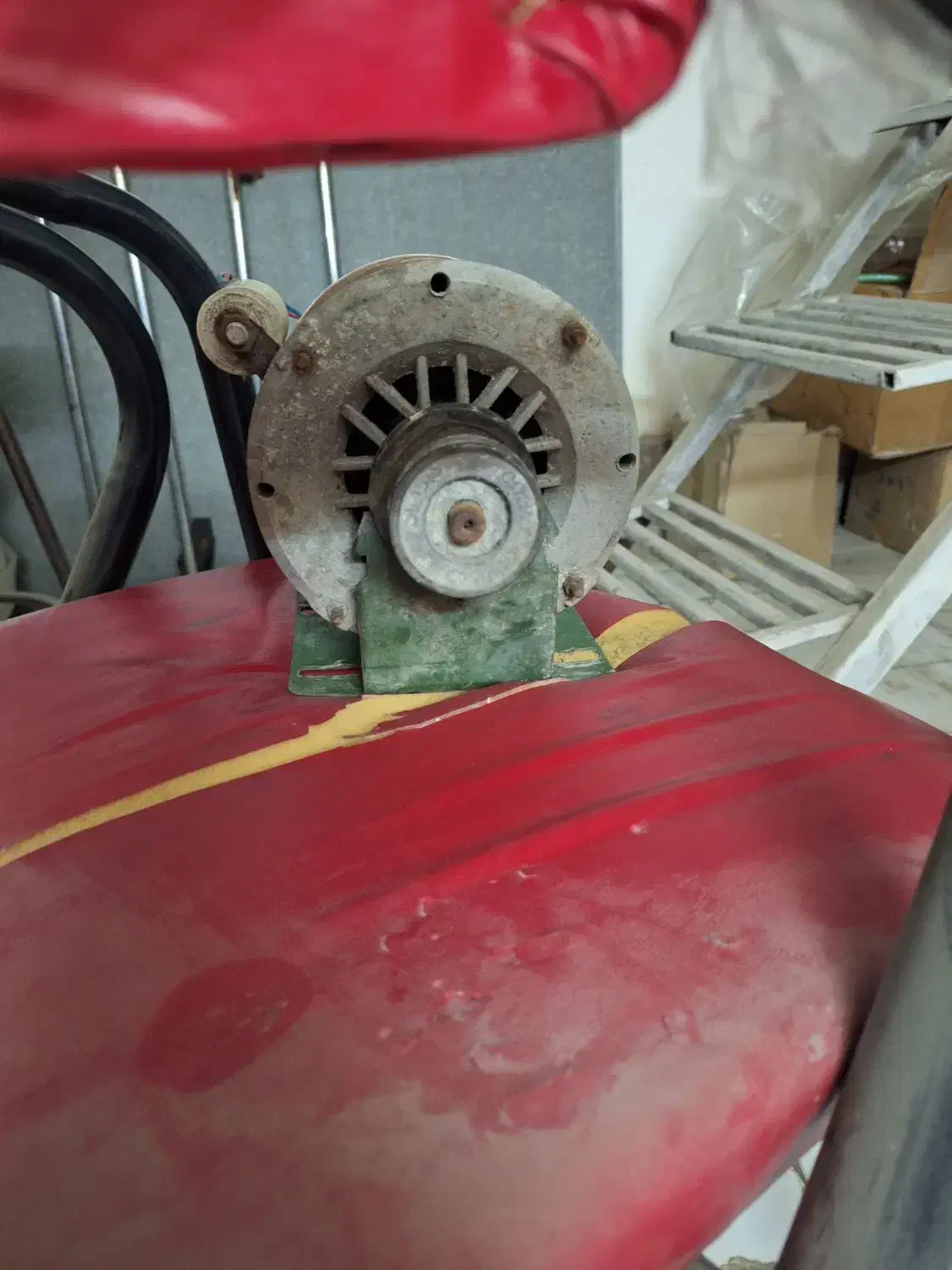 یک عددموتورماشین لباسشوی سالم بدون ایراد|ماشین لباسشویی و خشککن لباس|کرمان, |دیوار