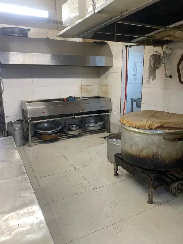 استخدام کارگر ساده|استخدام خدمات فروشگاه و رستوران|تهران, امانیه|دیوار