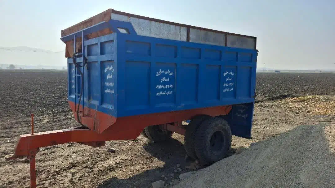 تریلی در خد خشک|خودرو سنگین|گالیکش, |دیوار