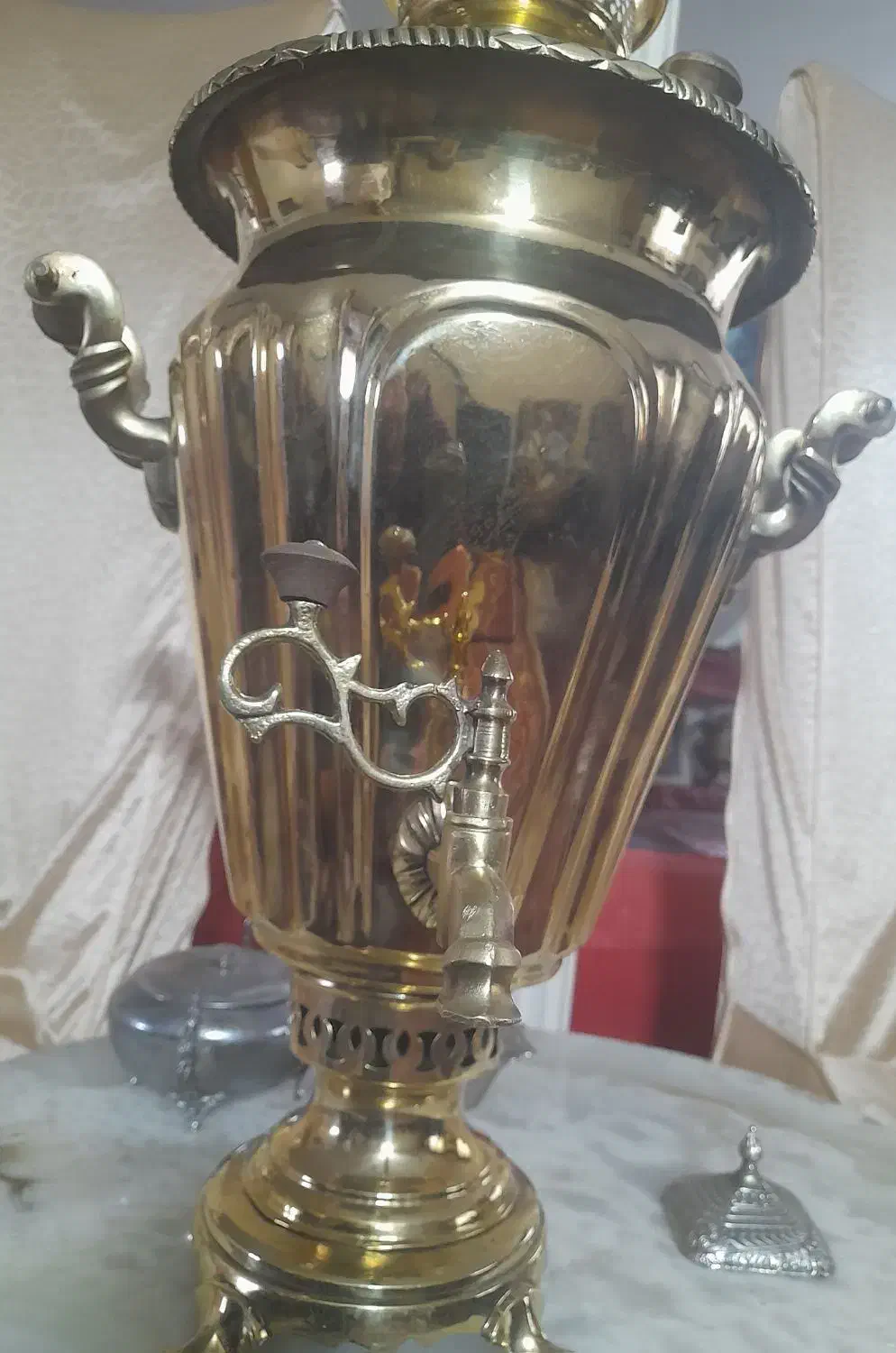 سماور زغالی|کلکسیون اشیاء عتیقه|ابهر, |دیوار