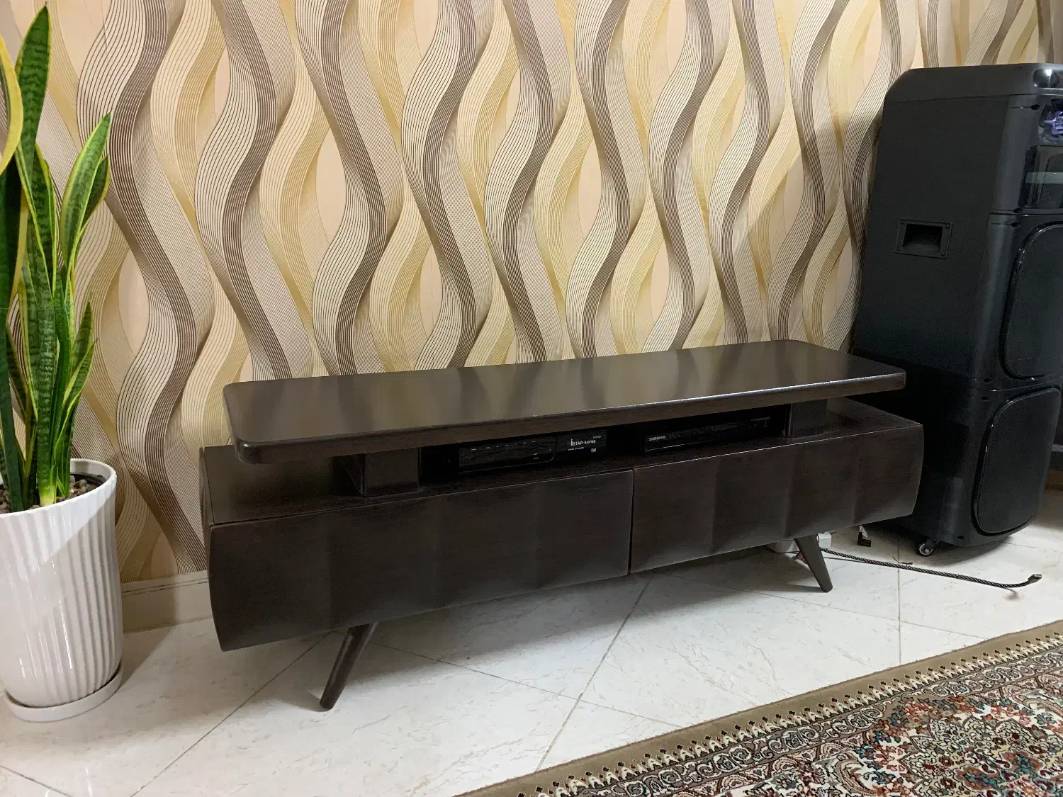 میز تلویزیون|میز تلویزیون|بروجرد, |دیوار