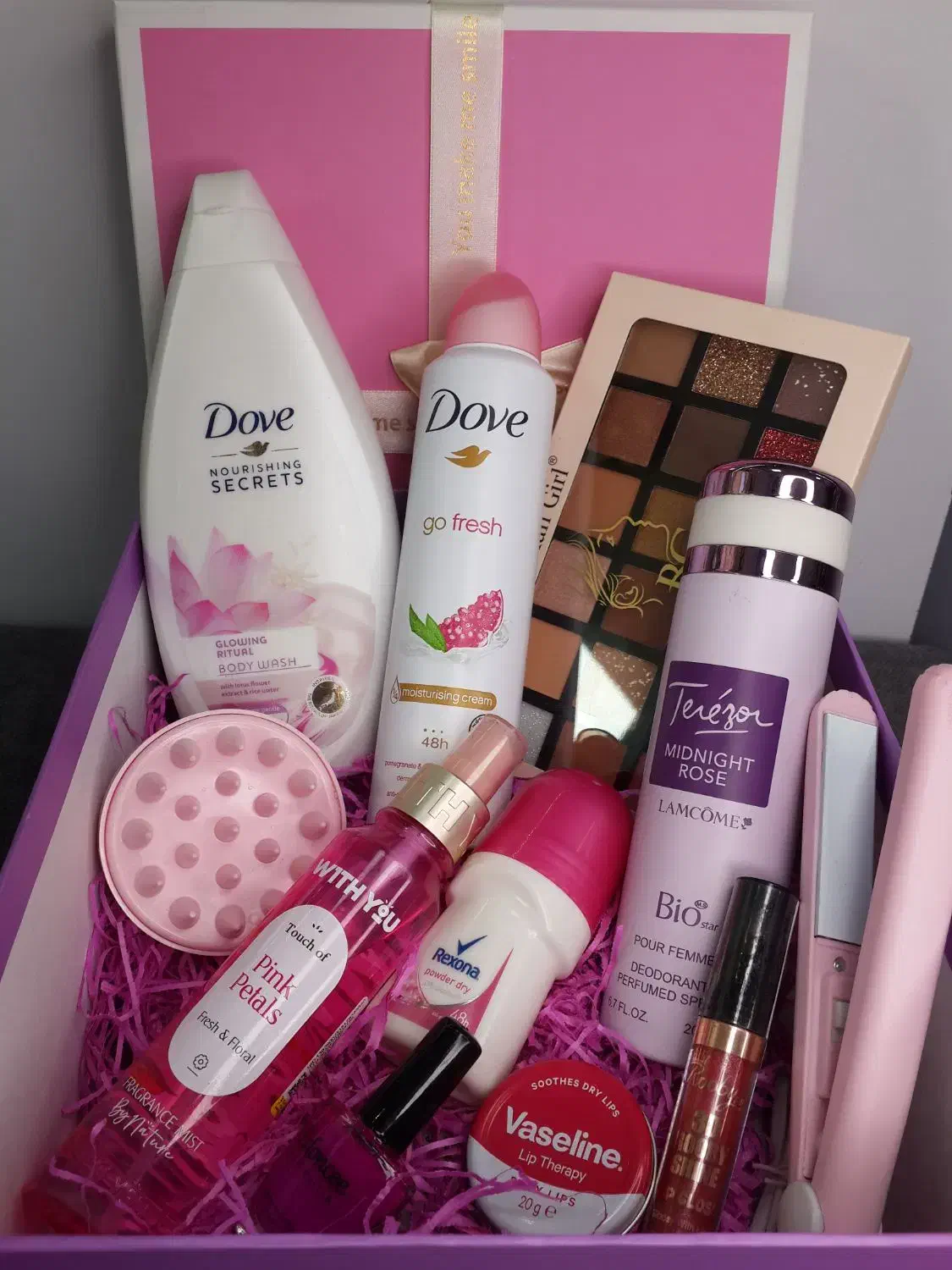 هدیه روز مادر|آرایشی، بهداشتی، درمانی|گناباد, |دیوار