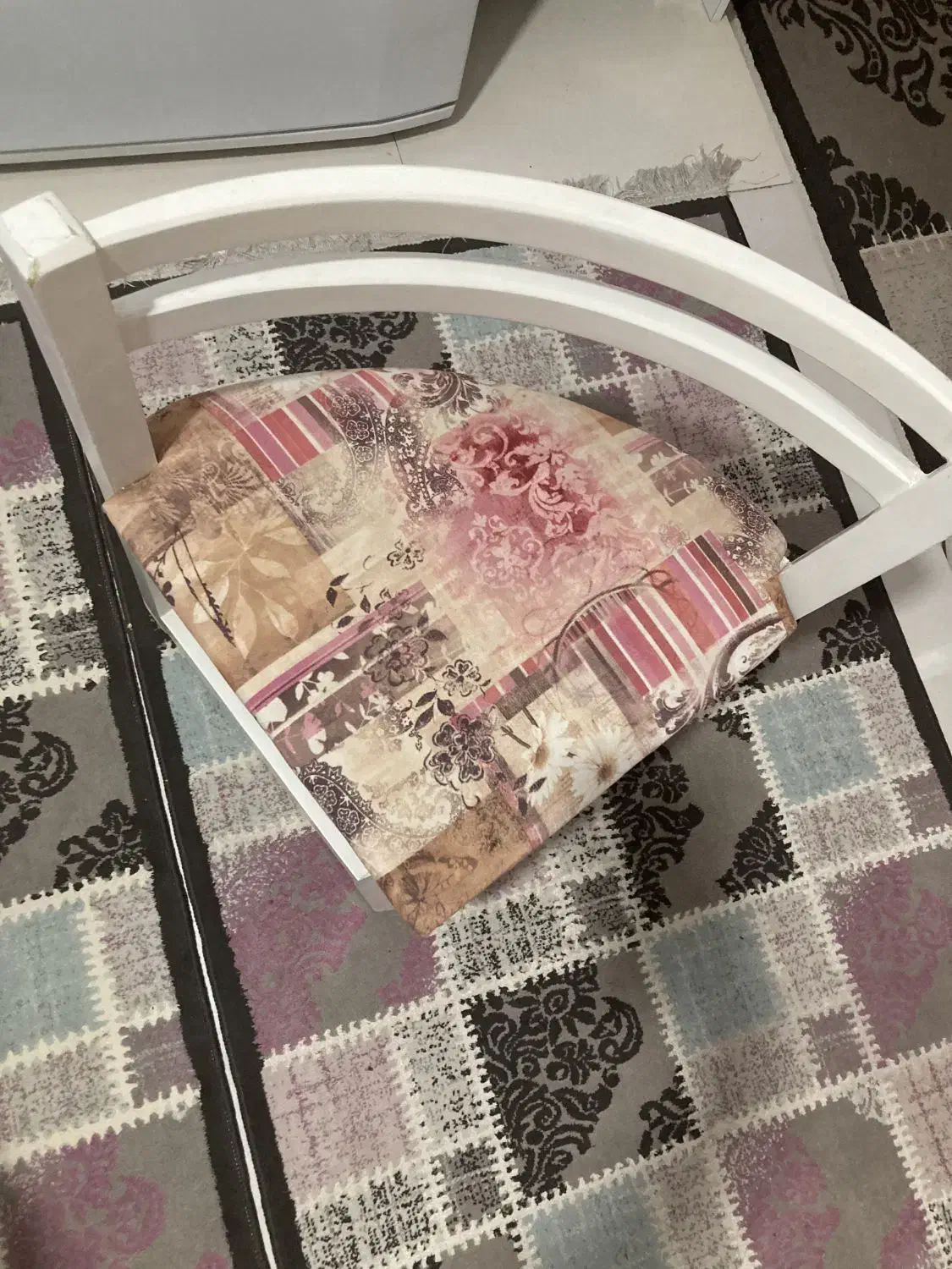 میزغذاخوری۴نفره|میز و صندلی غذاخوری|اسلامشهر, چیچکلو|دیوار