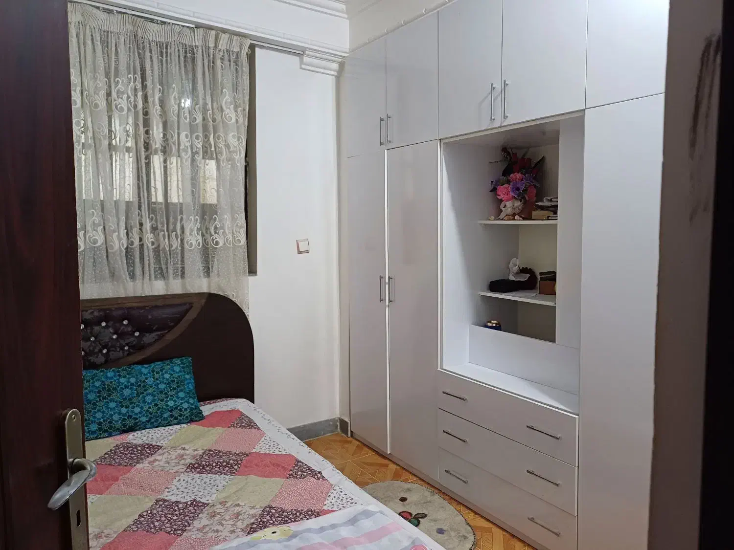 ویلا/بهمراه گلخونه/رشت به فومن/خانه/سنددار|فروش خانه و ویلا|شفت, |دیوار