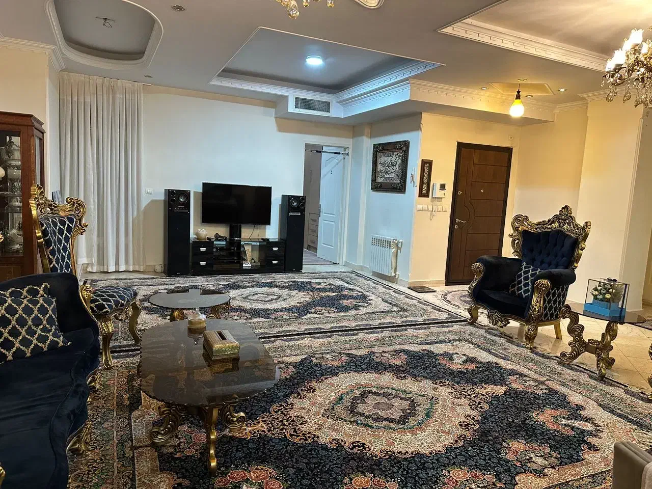 پونک/سردارجنگل/۱۳۰متر ۳خواب/فول/تکواحدی