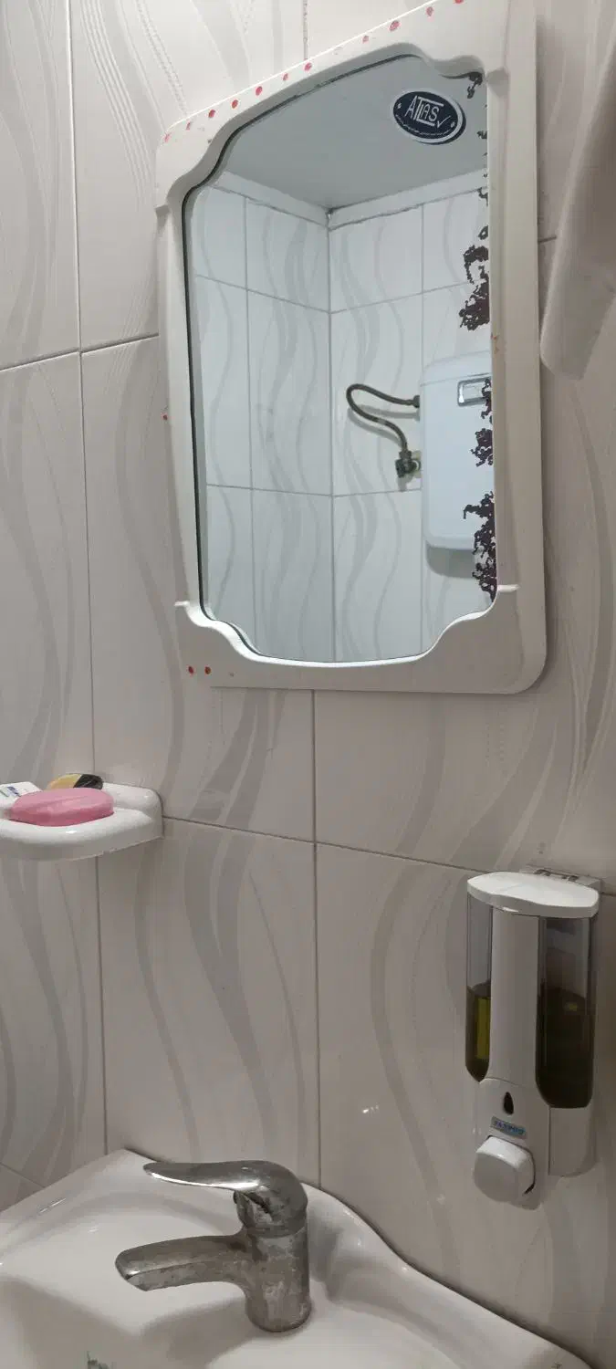 روشویی همراه با شیرآلات|لوازم سرویس بهداشتی|محمدیه-قزوین, |دیوار