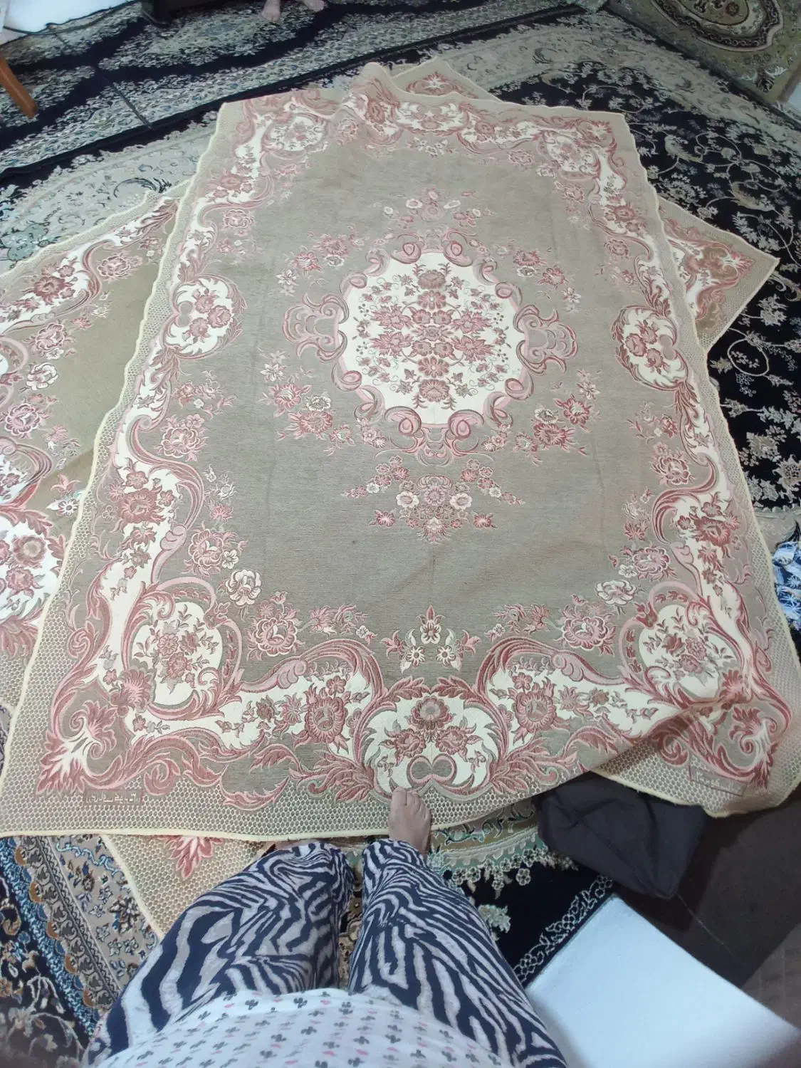 روفرشی|روفرشی|گرگان, |دیوار