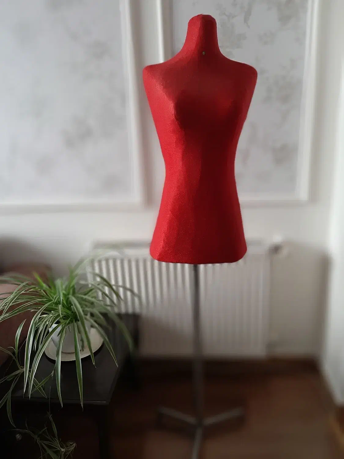 مانکن زنانه سایز ۳۶|لباس|اندیشه, اندیشه فاز ۱|دیوار