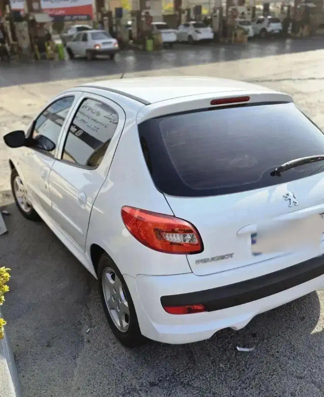 207 مدل 1400 سقف فلز|خودرو سواری و وانت|زابل, |دیوار